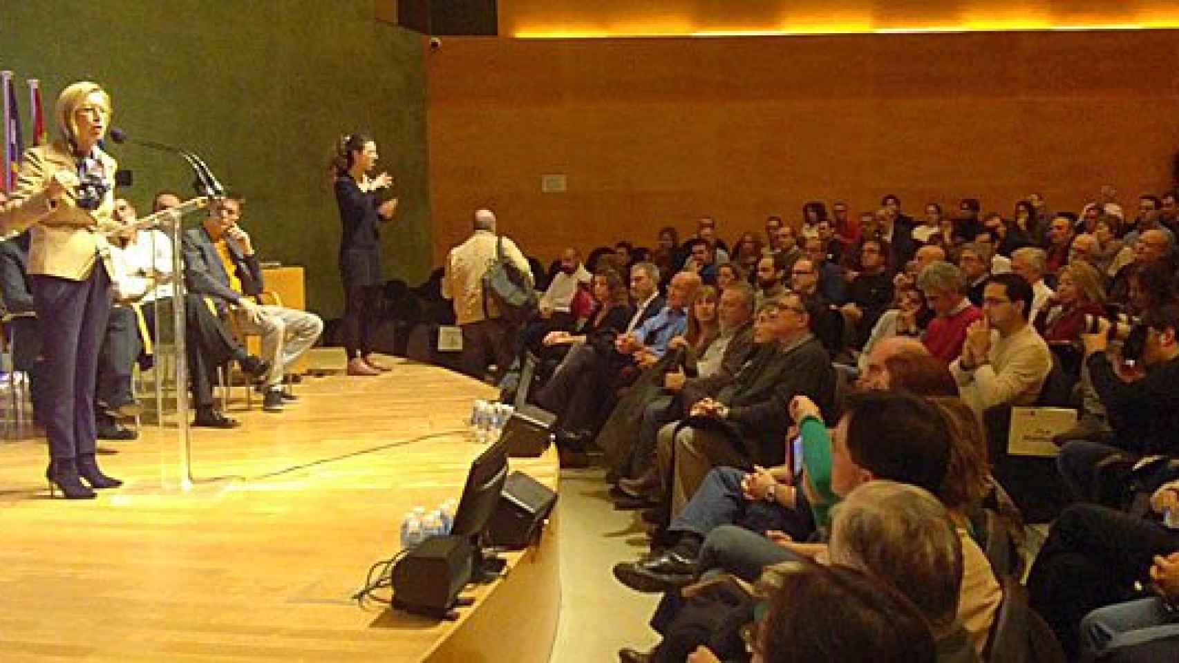 Rosa Díez, durante el acto de conmemoración de la Constitución celebrado este sábado en Barcelona