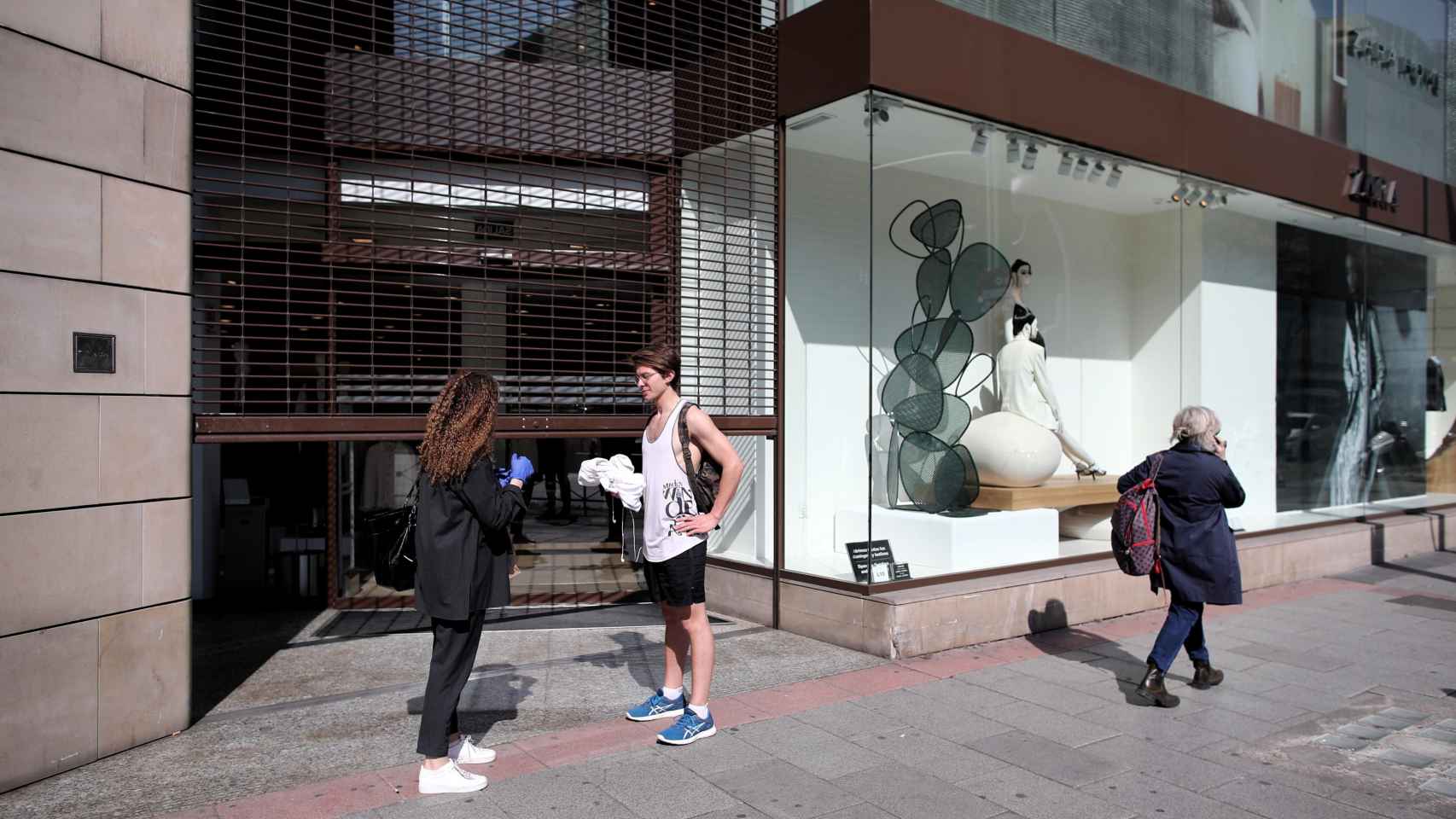 Tienda de Zara, propiedad de Inditex, reabriendo sus puertas / EP