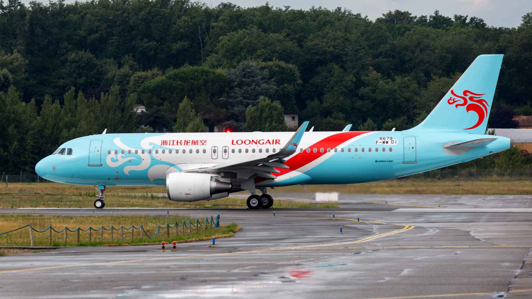 Un avión de Loong Airlines / WIKIPEDIA