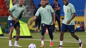 Entrenamiento de Brasil en Qatar antes de enfrentarse a Serbia / EFE