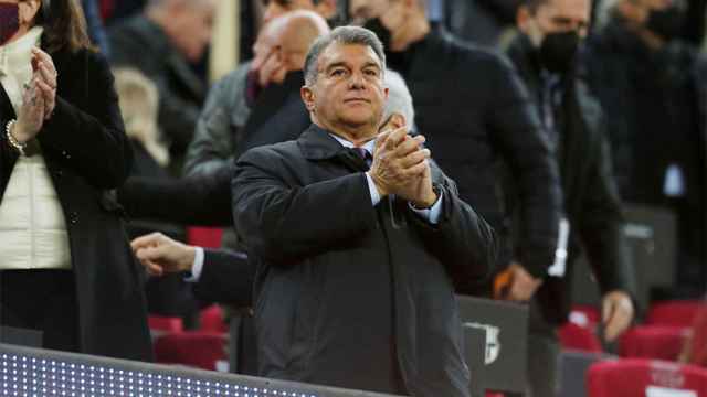 Joan Laporta, en el palco del Camp Nou tras el partido contra el Inter