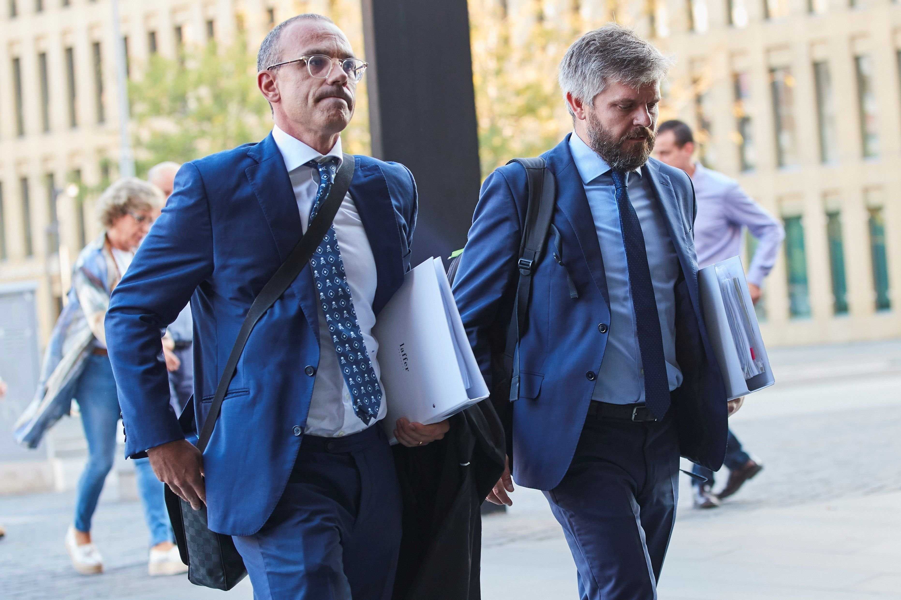 Rodrigo García y Germán Martínez, los abogados de Neymar en el juicio contra el Barça / EFE