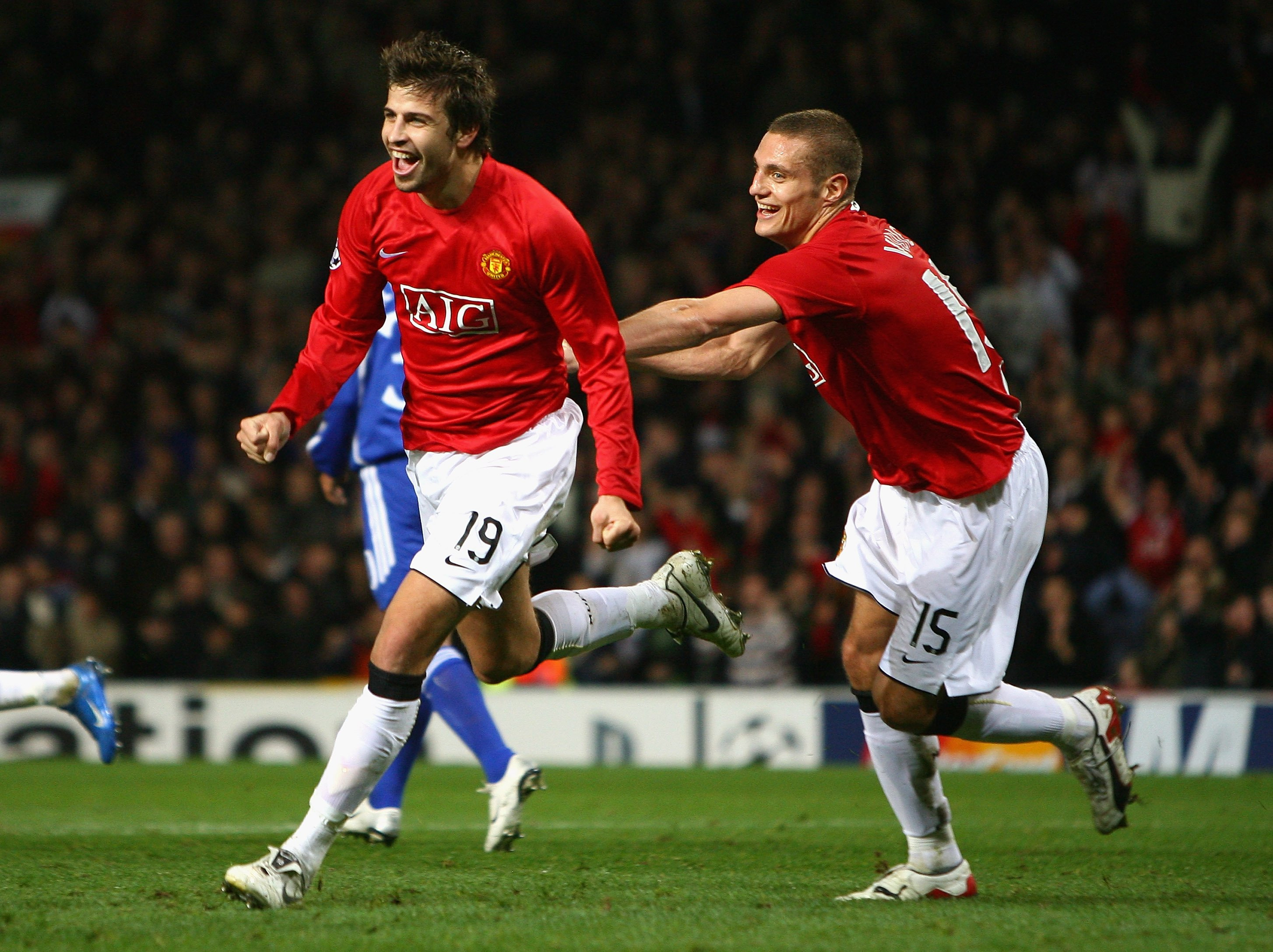 Gerard Piqué celebrando un gol con el Manchester United / EFE