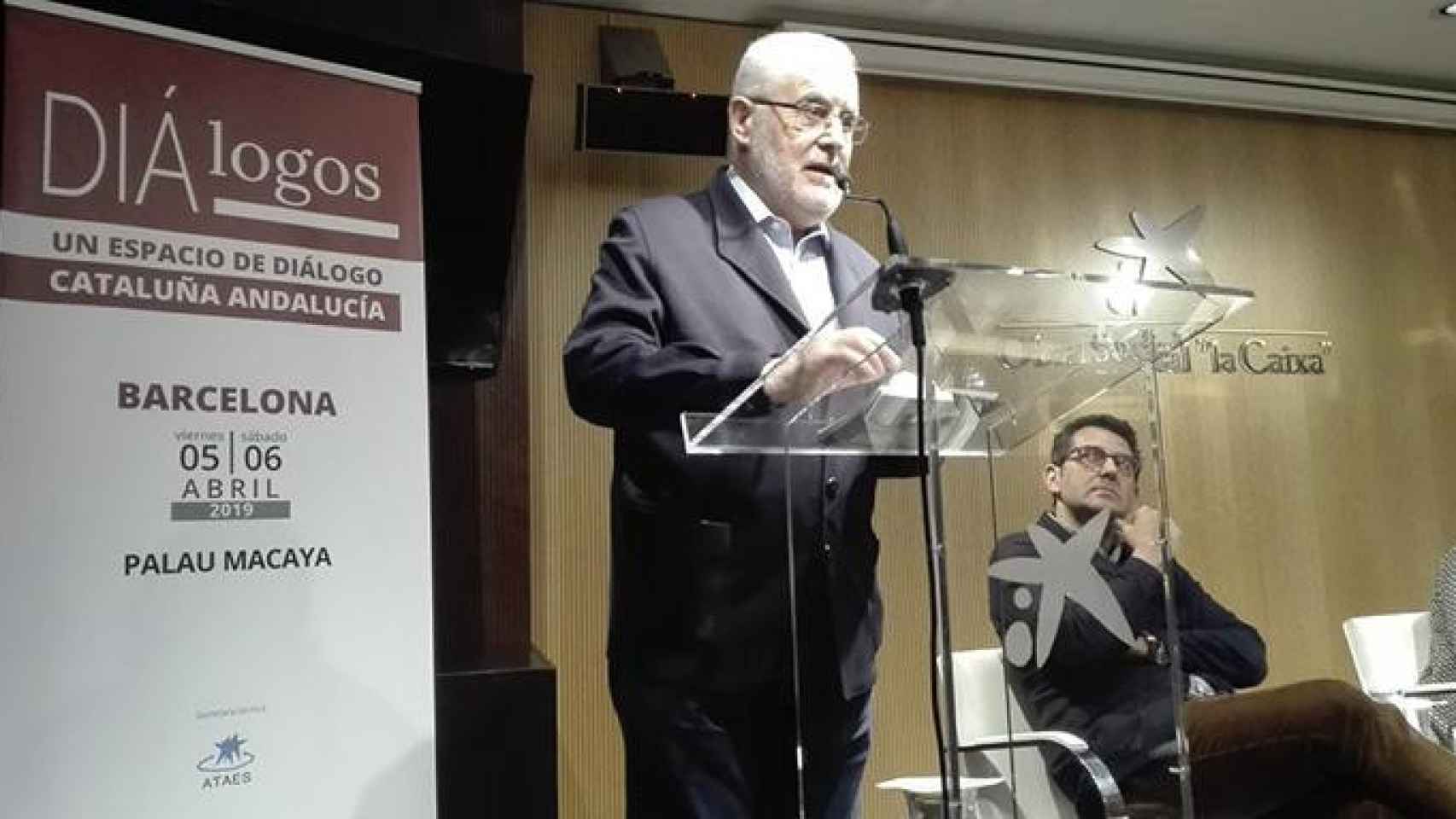 Bartolomé Clavero interviene en las jornadas Diálogos Cataluña-Andalucía celebrados en Barcelona / CG