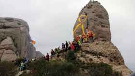 La subida independentista a la montaña de Montserrat y el refuerzo de los Bomberos de la Generalitat / CG