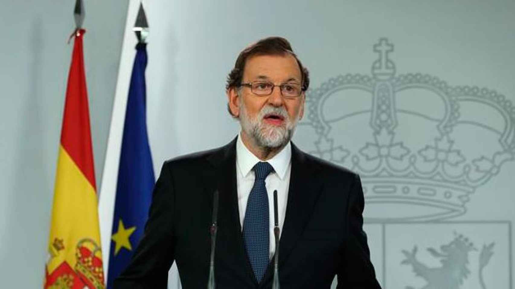 El presidente del Gobierno, Mariano Rajoy, durante la declaración institucional celebrada esta noche en La Moncloa tras el 1-O / EFE