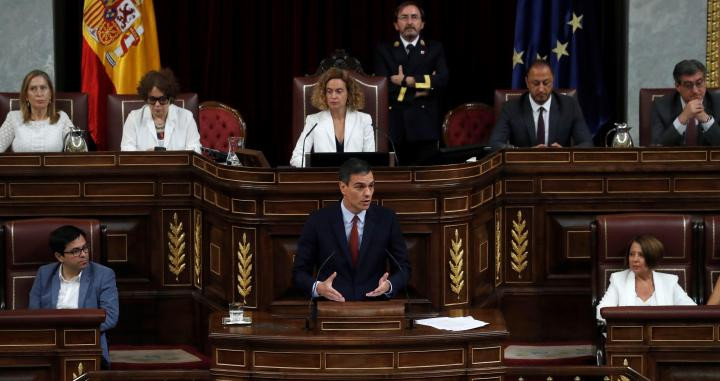 Pedro Sánchez defiende su investidura en el Congreso de los Diputados / EFE