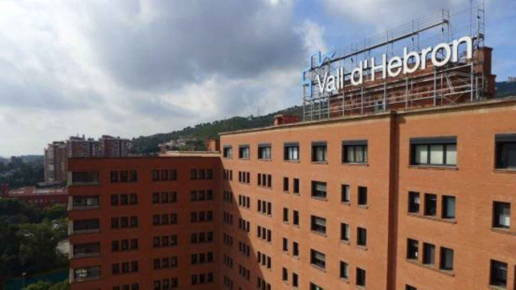 Fachada del Hospital Vall d'Hebron, uno de los hospitales más grandes de España / VALL D'HEBRON