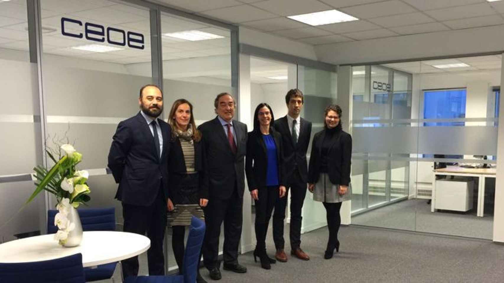 Juan Rosell (c), presidente de CEOE en la inauguración de las nuevas oficinas de la patronal en Bruselas / CEOE