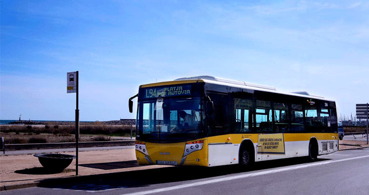 Imagen de BaixBus, uno de los operadores de autobús en el Baix Llobregat / CG