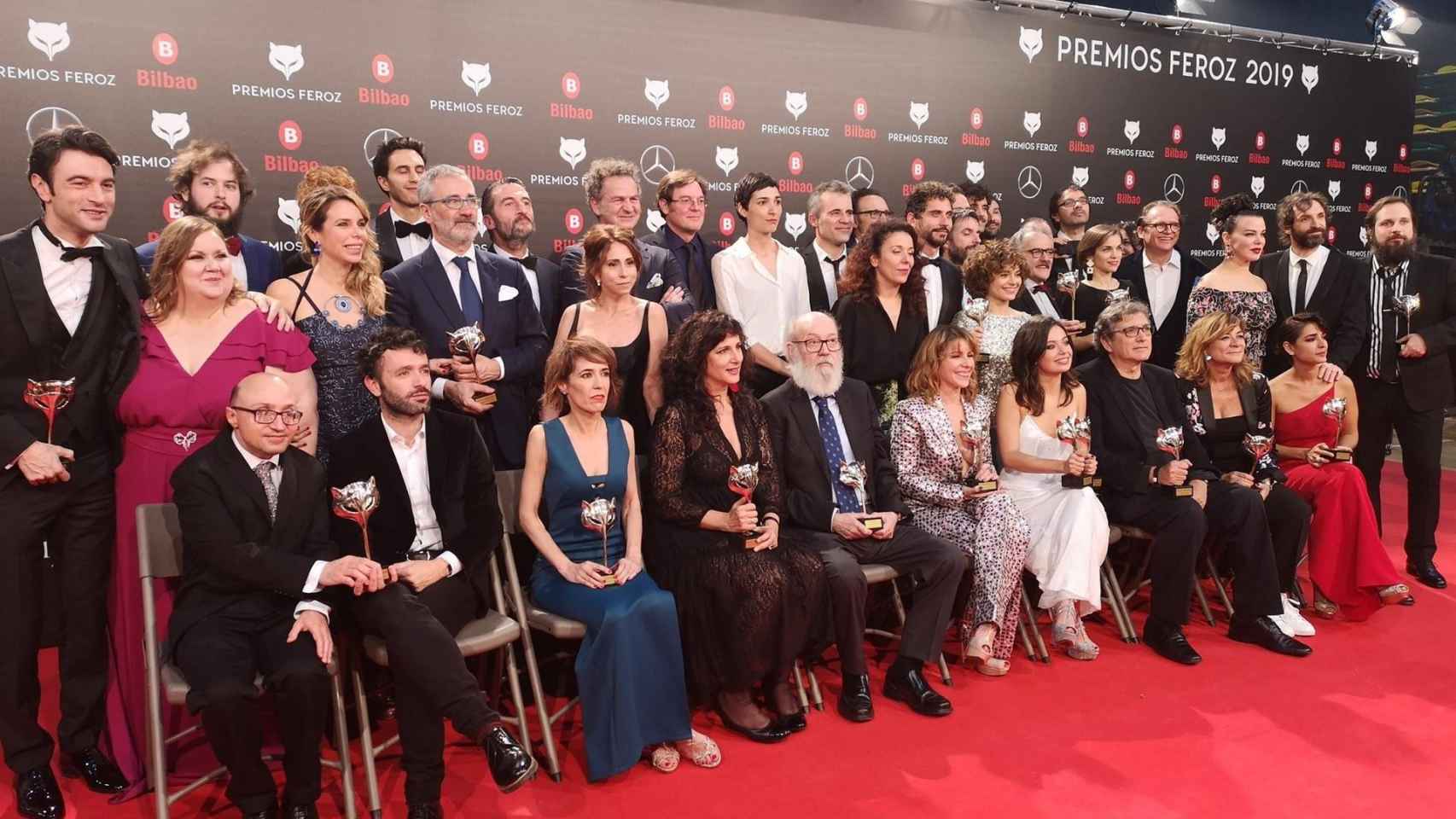 Foto de familia de los galardonados en los Premios Feroz 2019