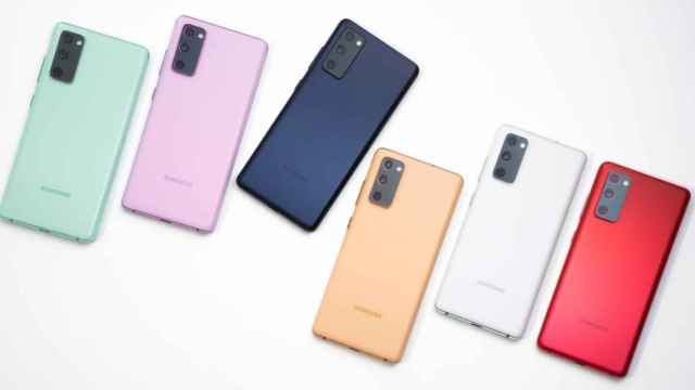 Varios modelos del teléfonos Samsung Galaxy S20 FE