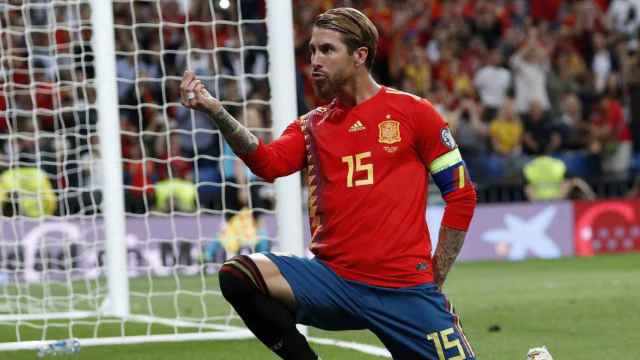 Sergio Ramos celebrando un gol con la selección española / EFE