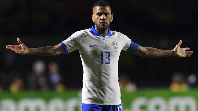 Dani Alves con la selección brasileña / EFE