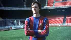 Johan Cruyff pisa el Camp Nou por primera vez el año 1973 / EFE