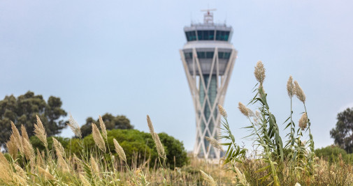 Torre de control del aeropuerto de Barcelona-El Prat / ENAIRE