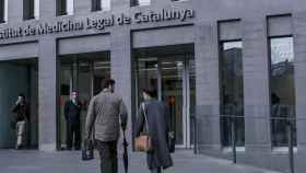 En el Instituto de Medicina Legal de Cataluña se desarrollaron las tareas de identificación de los cuerpos tras los atentados