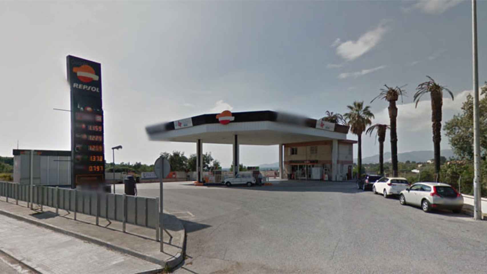 Gasolinera de Valls (Tarragona) frente a la que un hombre se ha quemado a lo bonzo / GOOGLE MAPS