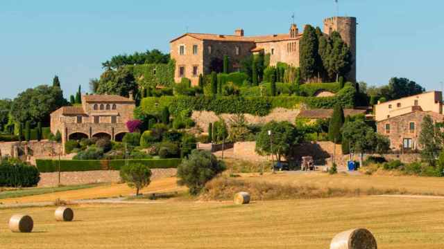 El Castillo de Foixà, una fortaleza medieval en la provincia de Girona / CASTELL DE FOIXÀ