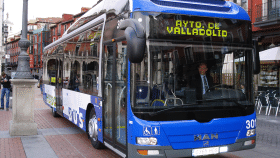 Uno de los autobuses urbanos de Valladolid, de la empresa Auvasa / AYTO. VALLADOLID