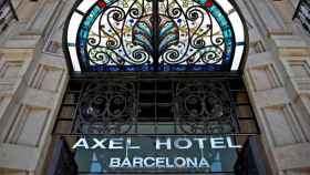 El Axel Hotel de Barcelona, el primero que fundó la cadena, que ha trasladado su sede de Barcelona a Madrid / CG