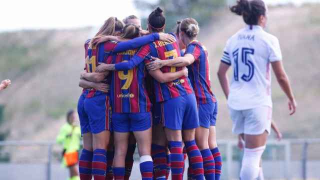 El Barça Femenino arrolla al Real Madrid en el primer 'clásico' del futbol femenino / FC BARCELONA