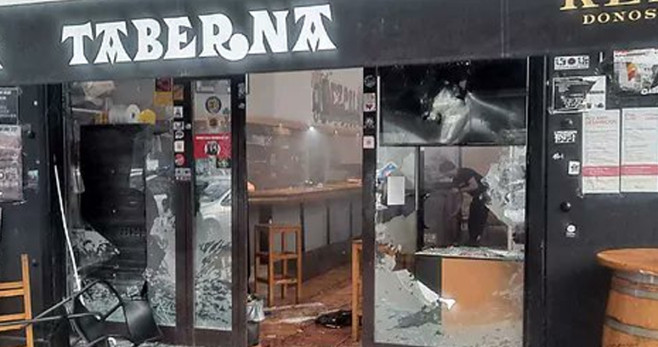 El bar ubicado en Pamplona que fue destrozado por los ultras del Barça / REDES