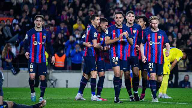 Los jugadores del Barça de Xavi celebran un gol en la Liga / FCB