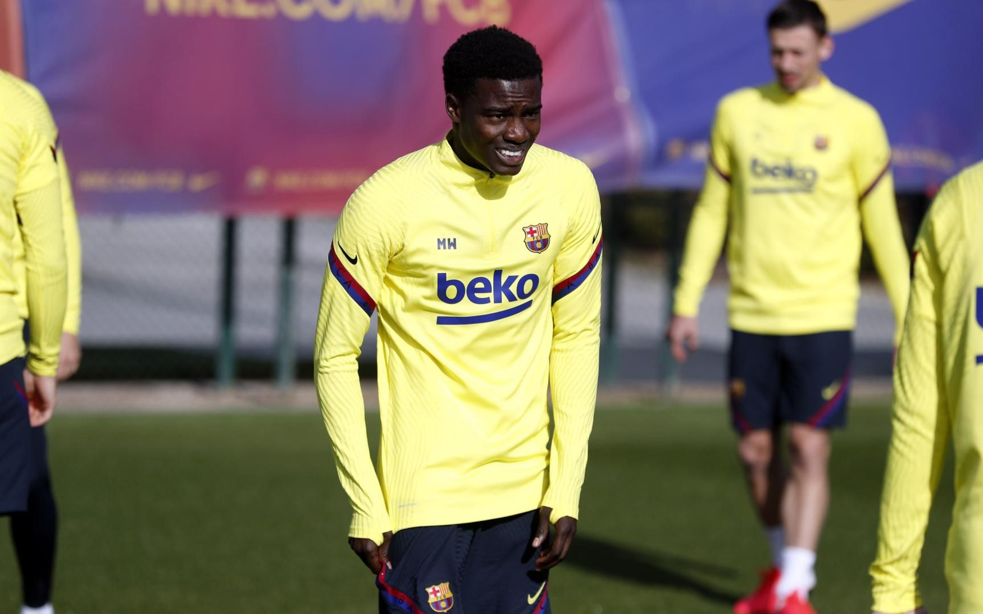 Moussa Wagué en un entrenamiento del Barça / FC Barcelona