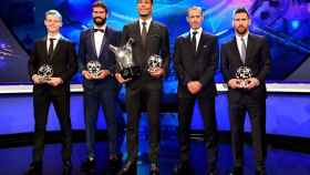Los premiados en la gala de la UEFA / TWITTER