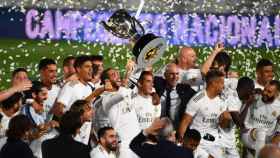 Los jugadores del Madrid celebrando la Liga /REDES