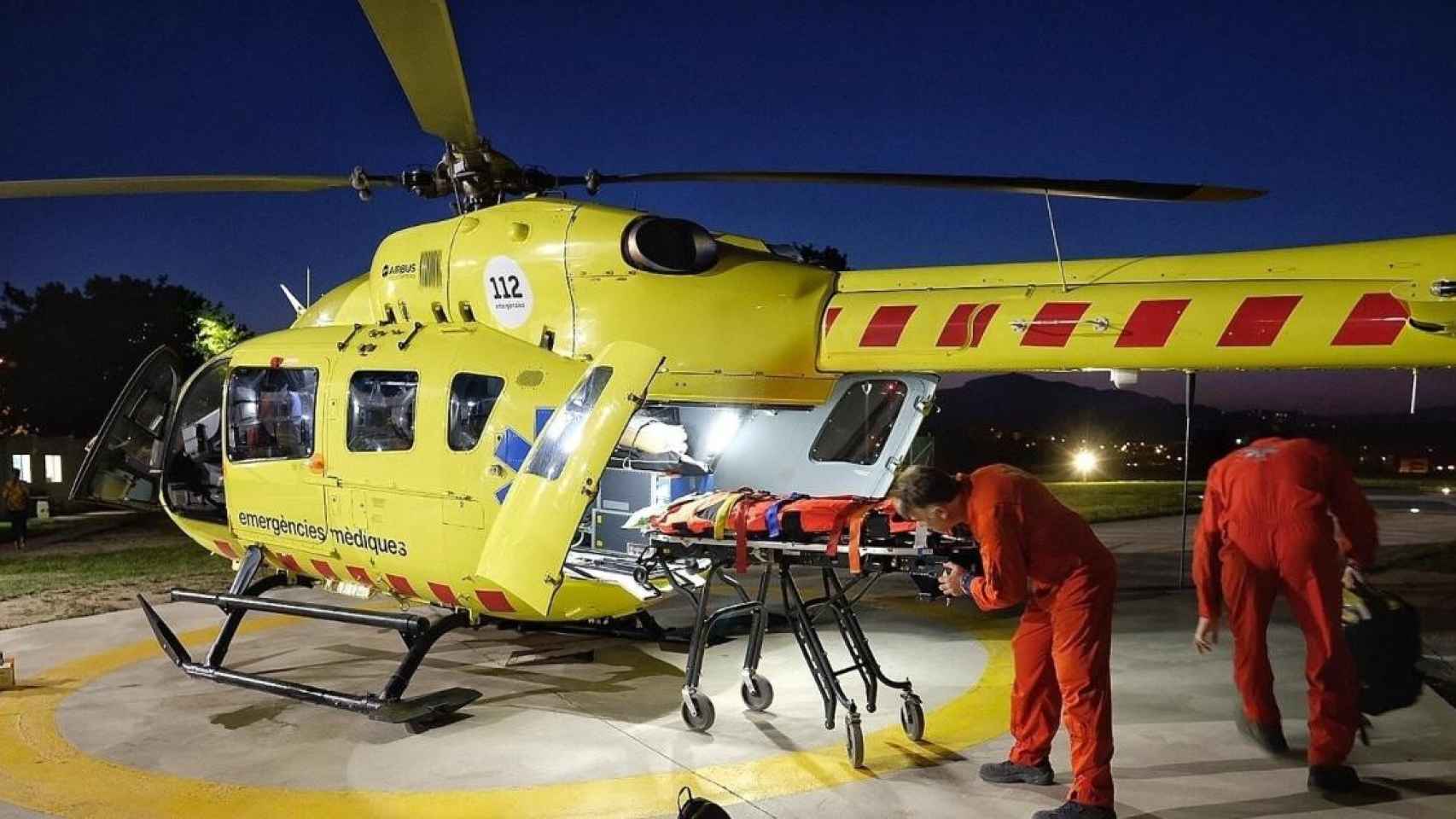 Uno de los helicópteros medicalizados del SEM para pacientes graves y críticos / EP