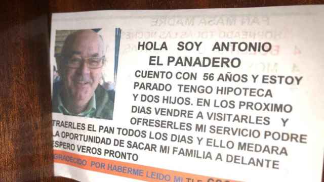 Esta es la nota que Antonio, el panadero, ha colgado en las puertas de sus vecinos