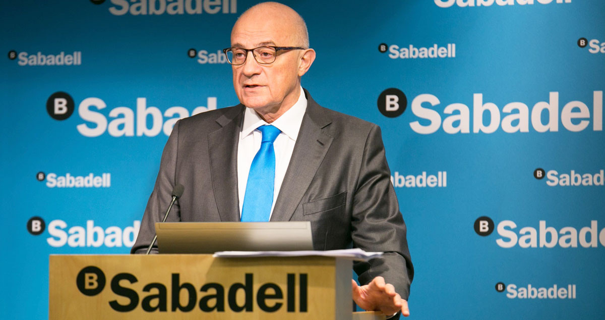 Josep Oliu, presidente del Banco Sabadell, en un acto corporativo / EP