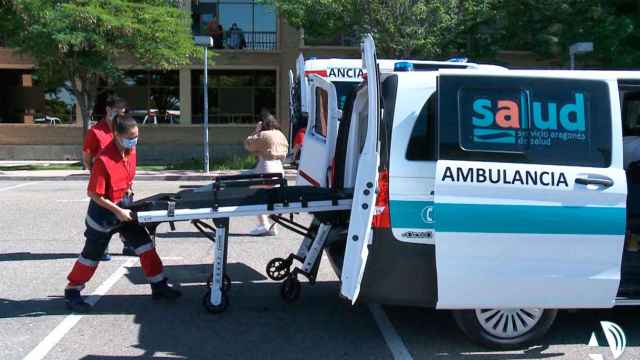Imagen de una ambulancia de Transalud Aragón, UTE que controla Ambulancias Egara / Cedida
