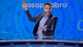 El presentador de televisión, Roberto Leal, en el plató de 'Pasapalabra' / EP