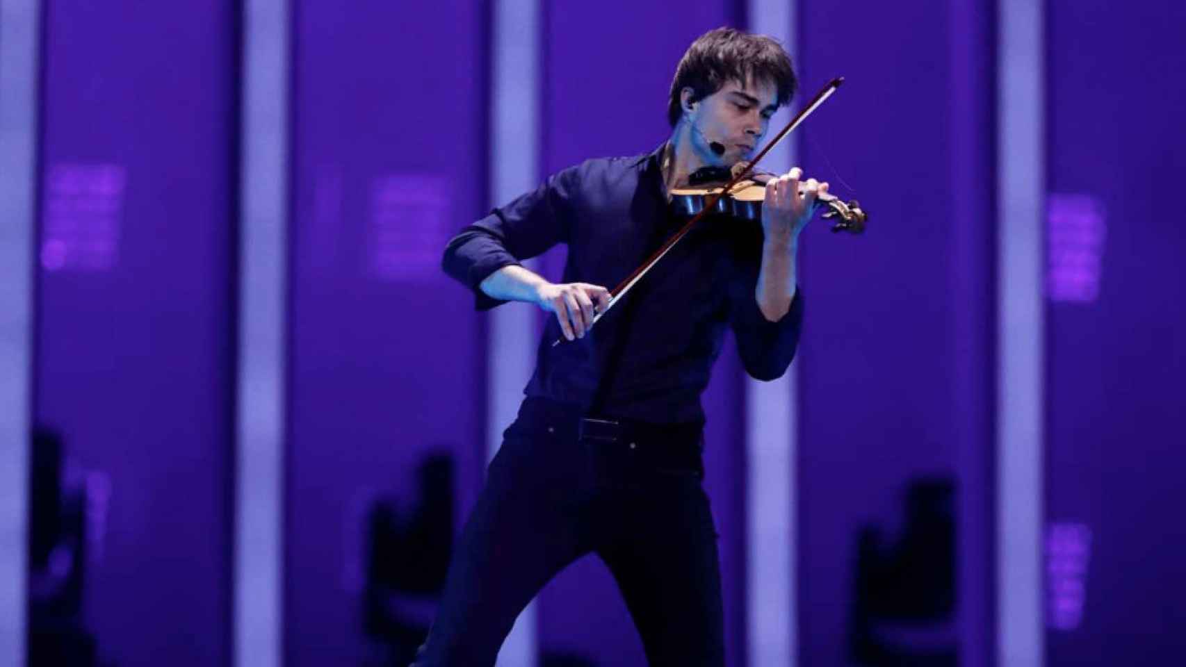 Una foto de archivo de Alexander Rybak en su ensayo para Eurovisión