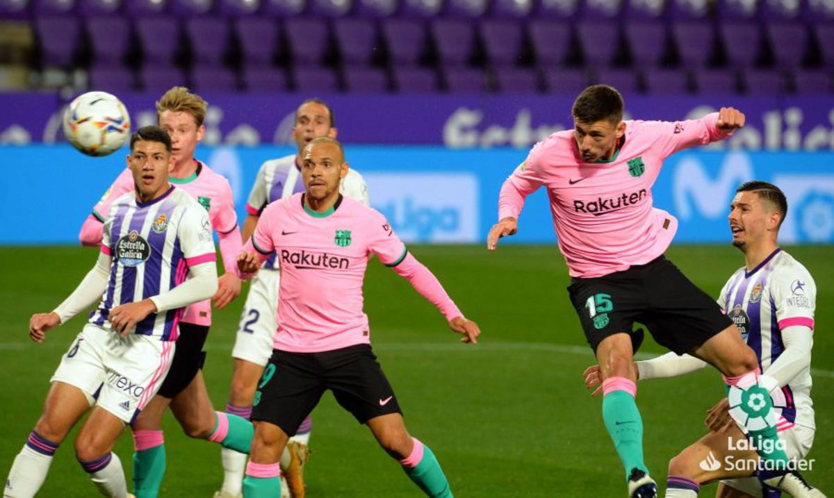 Cabezazo de Lenglet para adelantar al Barça contra el Valladolid | La Liga