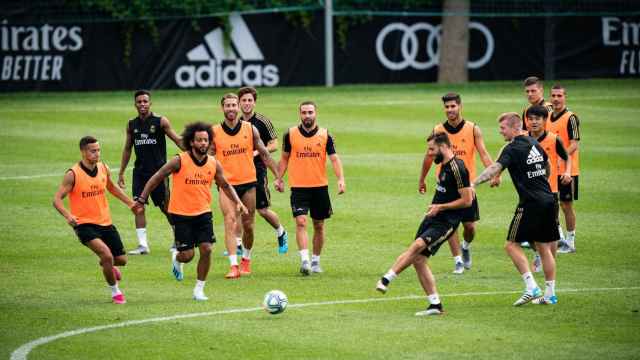 Los jugadores del Real Madrid en un entrenamiento / EFE