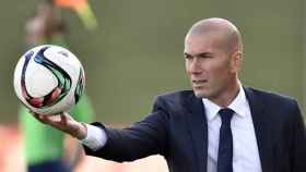 Zidane en un partido con el Real Madrid / EFE