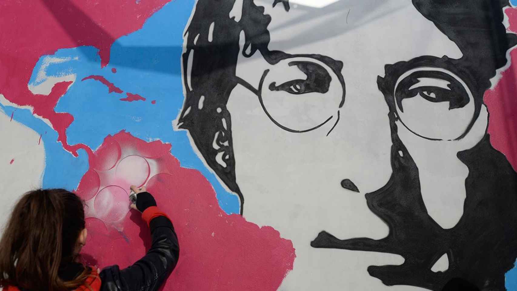 Grafiti con la cara de John Lennon / EUROPA PRESS