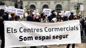 Manifestación en favor de la reapertura de centros comerciales / EP