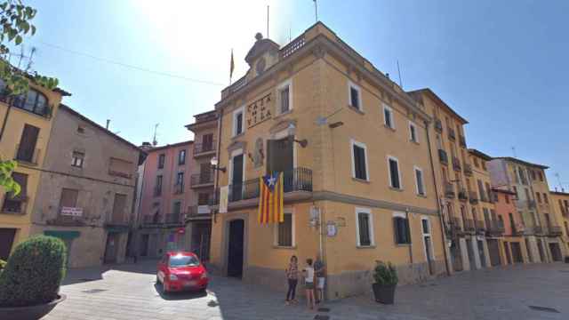Ayuntamiento de Torelló, en la comarca de Osona, en Cataluña / GOOGLE
