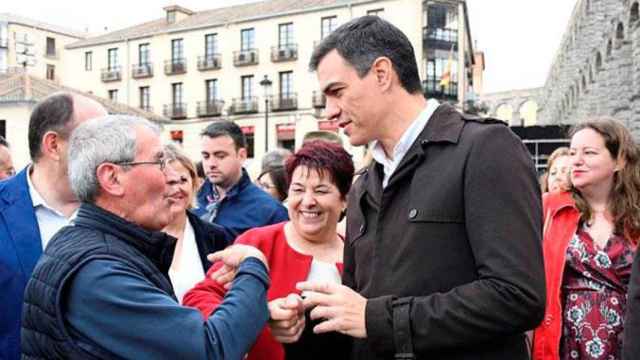 El líder del PSOE, Pedro Sánchez, ha pedido desde Segovia que el próximo presidente de la Generalitat gobierne para todos / EFE