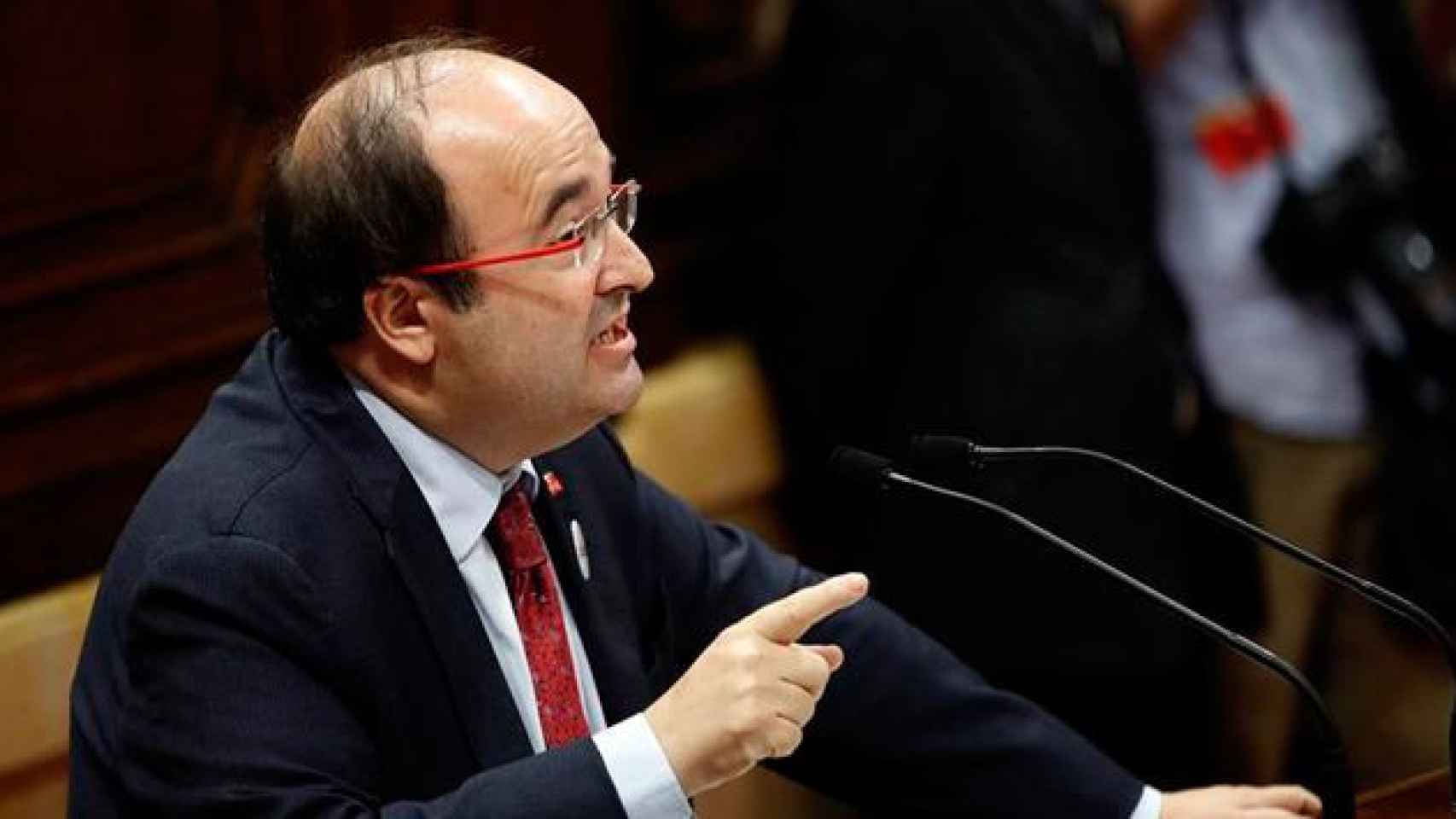 Miquel Iceta, líder del PSC, en una imagen de archivo durante su intervención en el Parlamento catalán