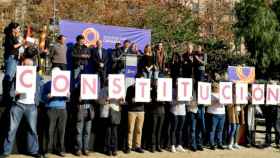 Acto de Sociedad Civil Catalana en Badalona a favor de la Constitución / CG