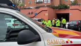 Una mujer fallece golpeada por su propio coche en el acceso a su parking de Fuencarral (Madrid) / EP