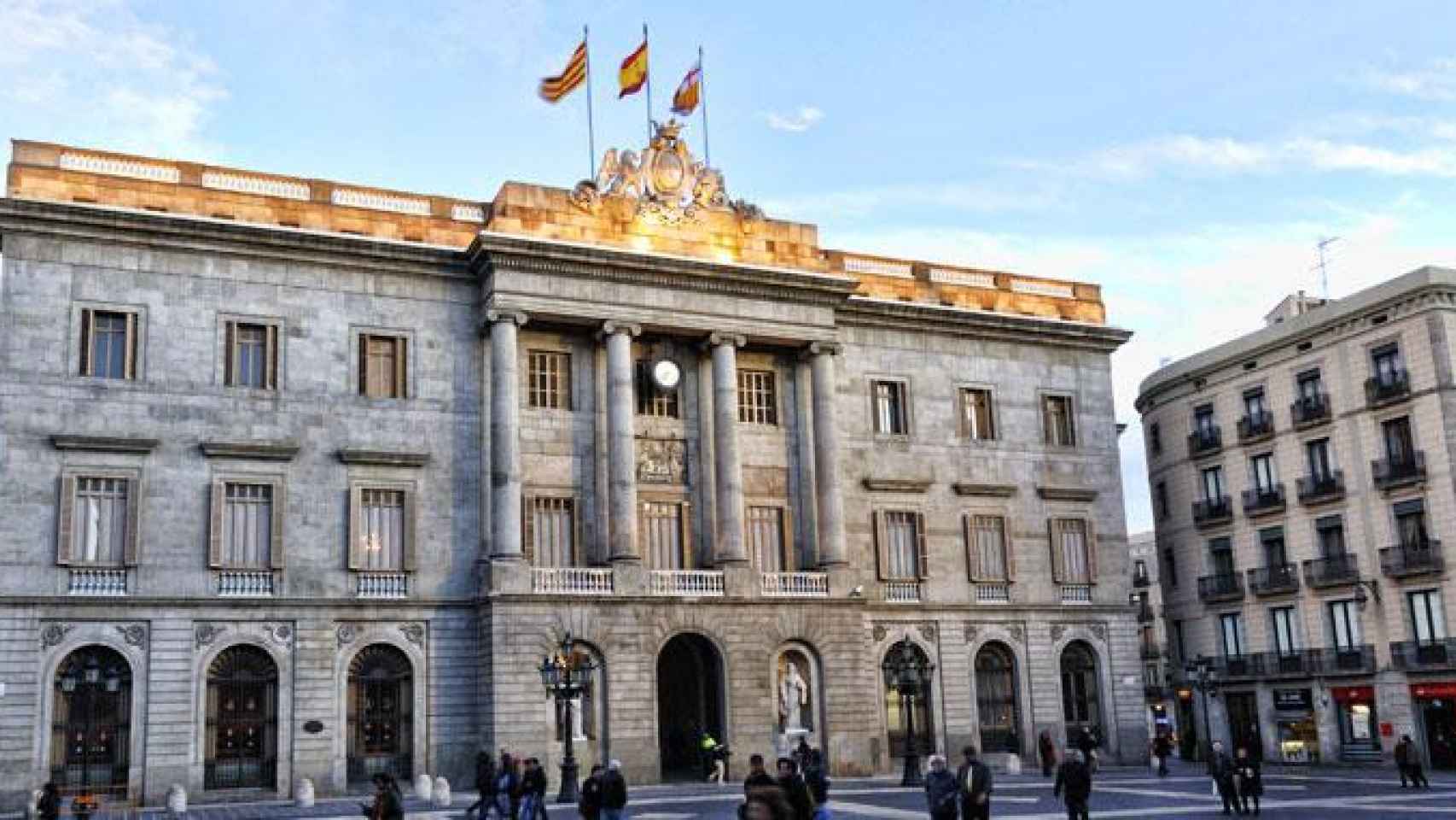 El Ayuntamiento de Barcelona, cuyos trabajadores han concurrido a unas elecciones sindicales en las que Intersindical-CSC y CSIF consiguen entrar en la mesa / CG