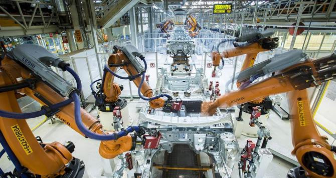 Robots en la fábrica Seat de Martorell / SEAT