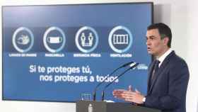 El presidente del Gobierno, Pedro Sánchez, ofrece una rueda de prensa en Moncloa / EP